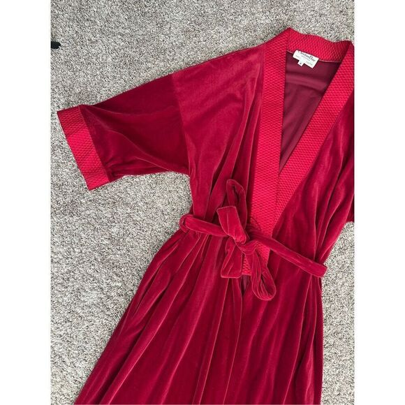 Vintage Christian Dior Red Long Bath Robe Arnel Blend Tie Front USA Made Size S - Picture 15 of 16